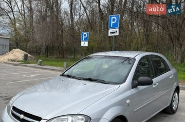 Хетчбек Chevrolet Lacetti 2005 в Дніпрі