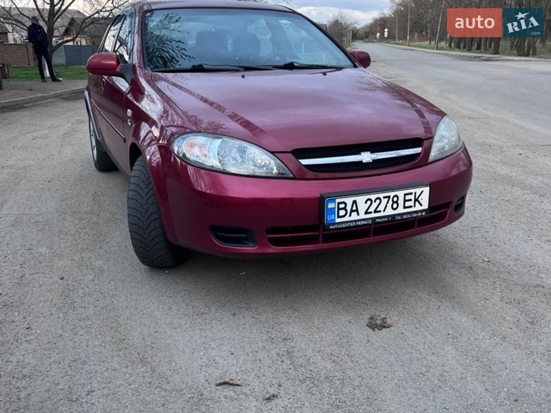 Хэтчбек Chevrolet Lacetti 2004 в Кропивницком фото Хэтчбек Chevrolet Lacetti 2004 в Кропивницком