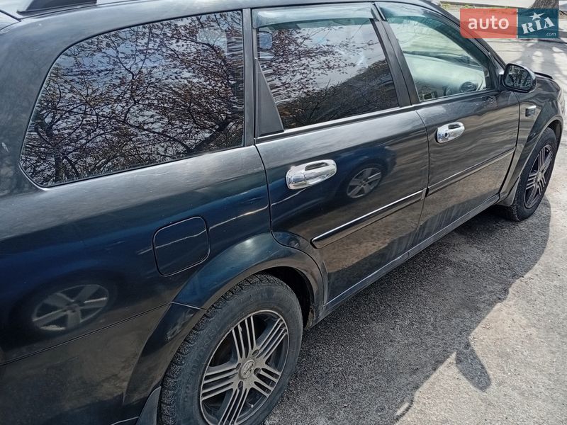 Универсал Chevrolet Lacetti 2004 в Киеве