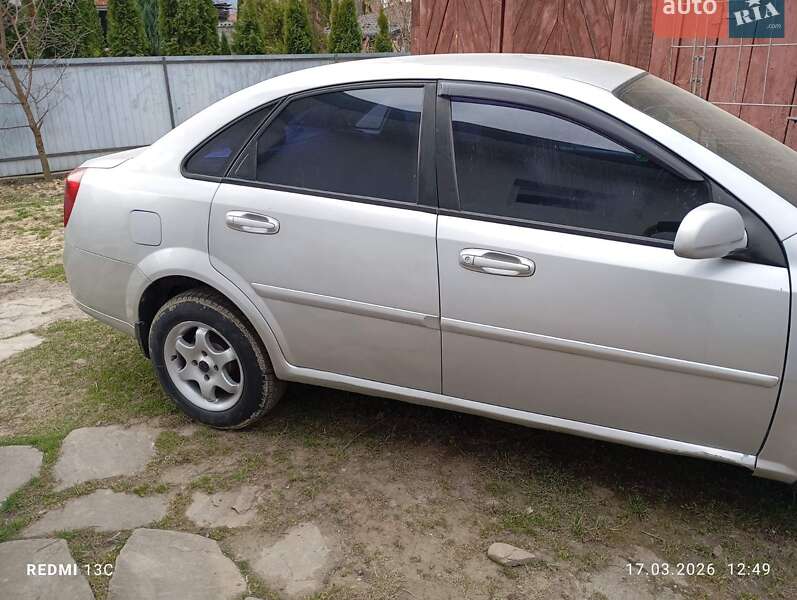 Chevrolet Lacetti 2005