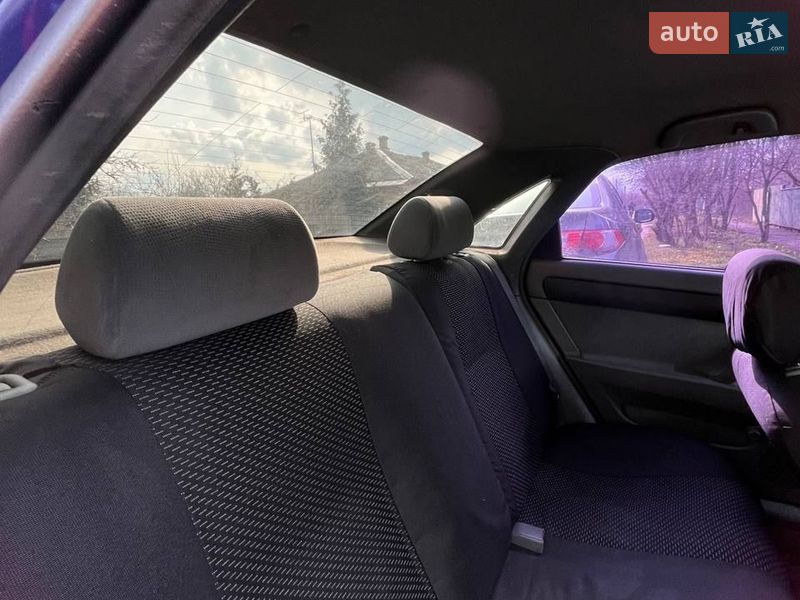 Седан Chevrolet Lacetti 2005 в Полтаве