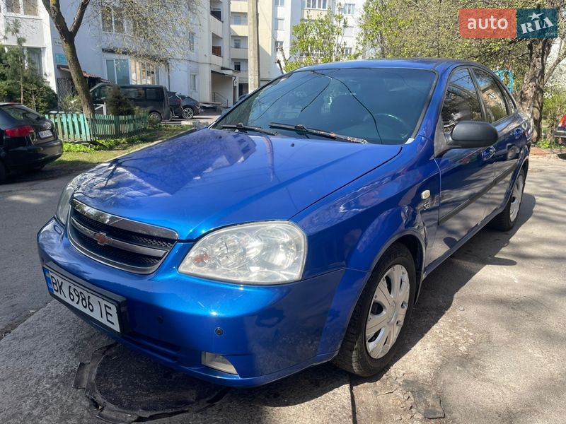 Седан Chevrolet Lacetti 2005 в Ровно