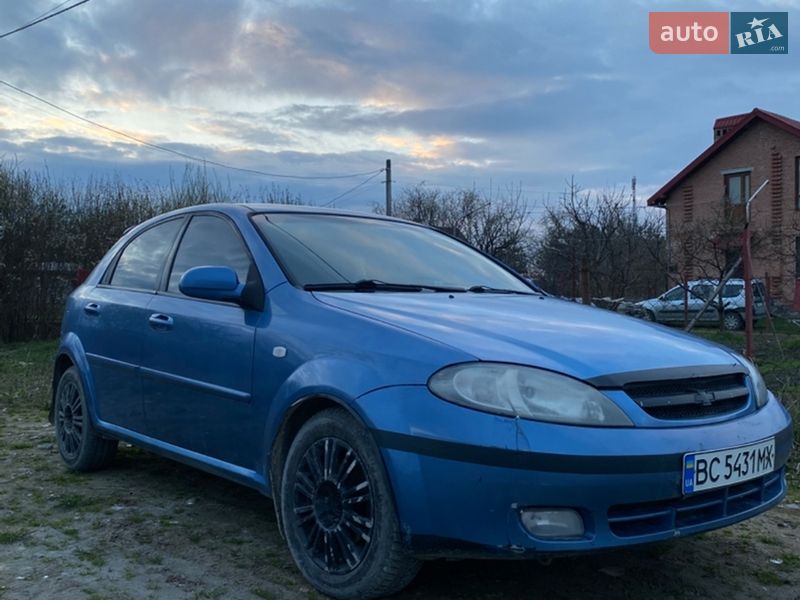 Хэтчбек Chevrolet Lacetti 2006 в Львове