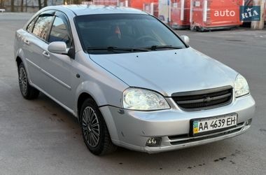 Седан Chevrolet Lacetti 2004 в Києві