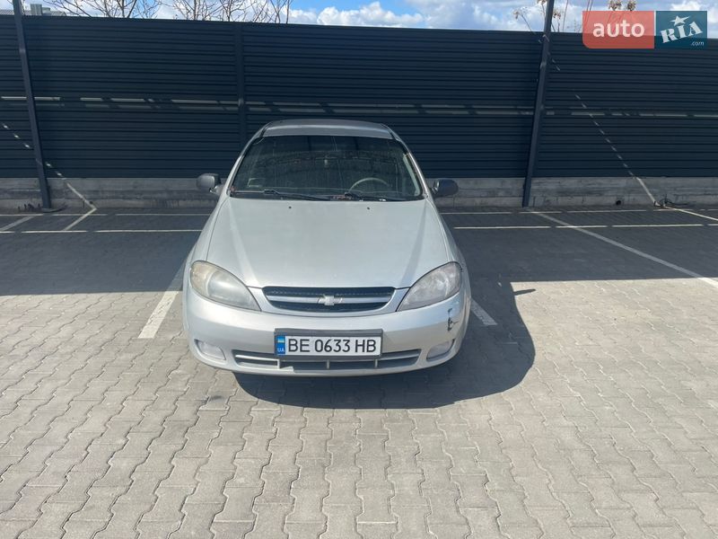 Хэтчбек Chevrolet Lacetti 2005 в Николаеве фото 3 Хэтчбек Chevrolet Lacetti 2005 в Николаеве