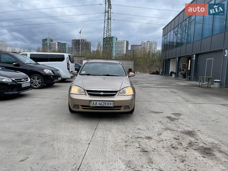 Chevrolet Lacetti 2004