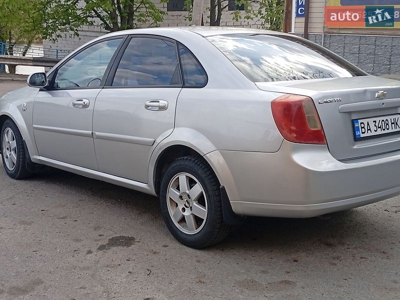 Chevrolet Lacetti 2005