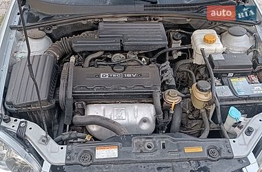 Седан Chevrolet Lacetti 2005 в Одесі