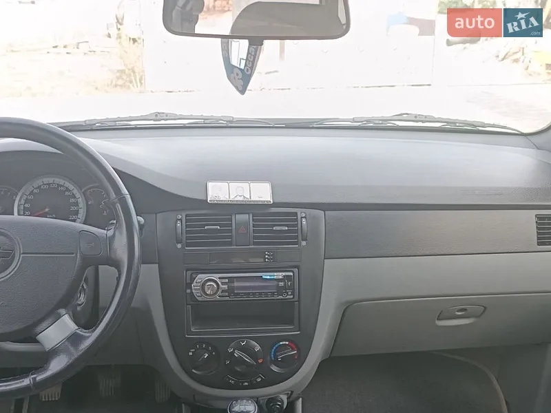 Chevrolet Lacetti 2008 VIN KL1NF19BE8K975737 фото оголошення 24 з 104