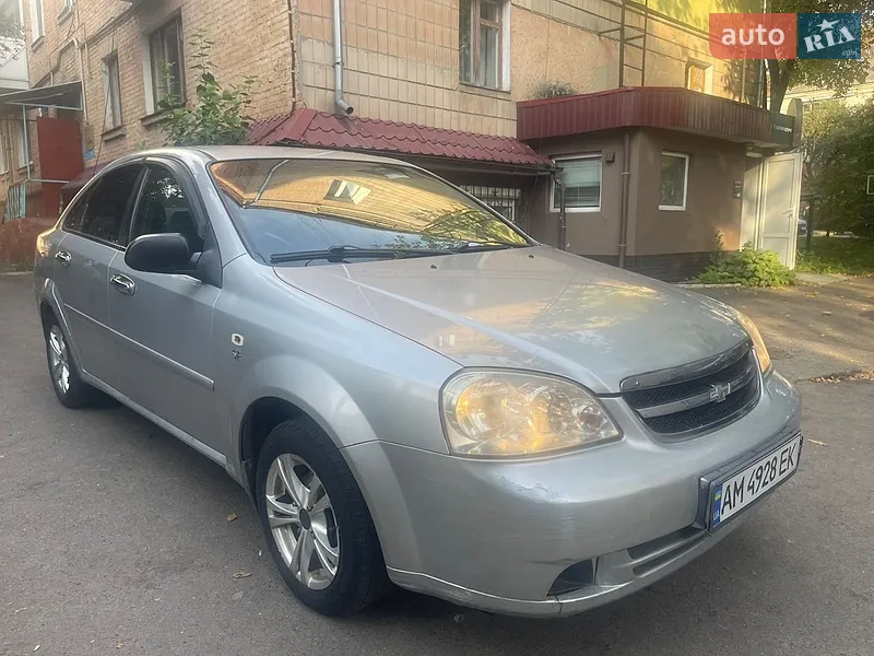 Chevrolet Lacetti 2004
