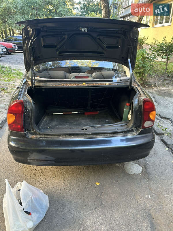 Седан Chevrolet Lanos 2007 в Львові