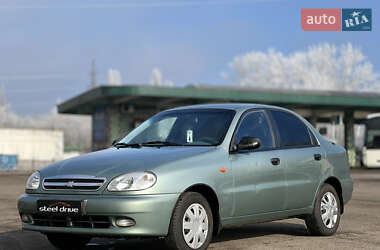 Седан Chevrolet Lanos 2007 в Николаеве