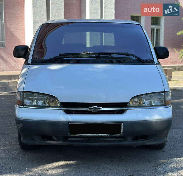 Минивэн Chevrolet Lumina APV 1995 в Днепре