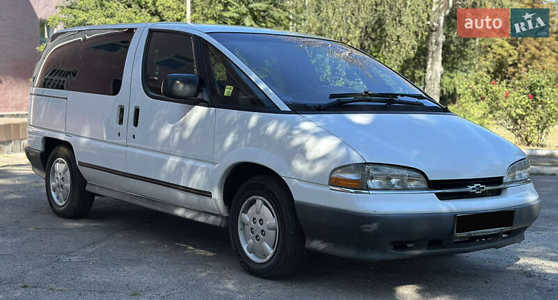 Минивэн Chevrolet Lumina APV 1995 в Днепре