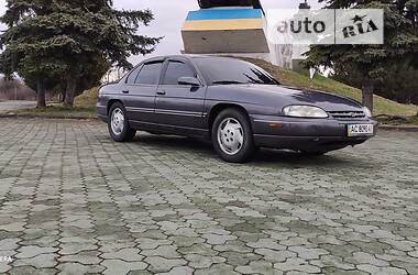 Седан Chevrolet Lumina 1996 в Дубні