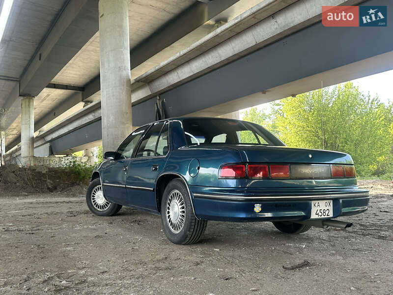 Седан Chevrolet Lumina 1991 в Києві