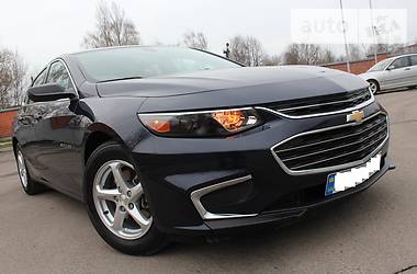 Седан Chevrolet Malibu 2016 в Дрогобичі