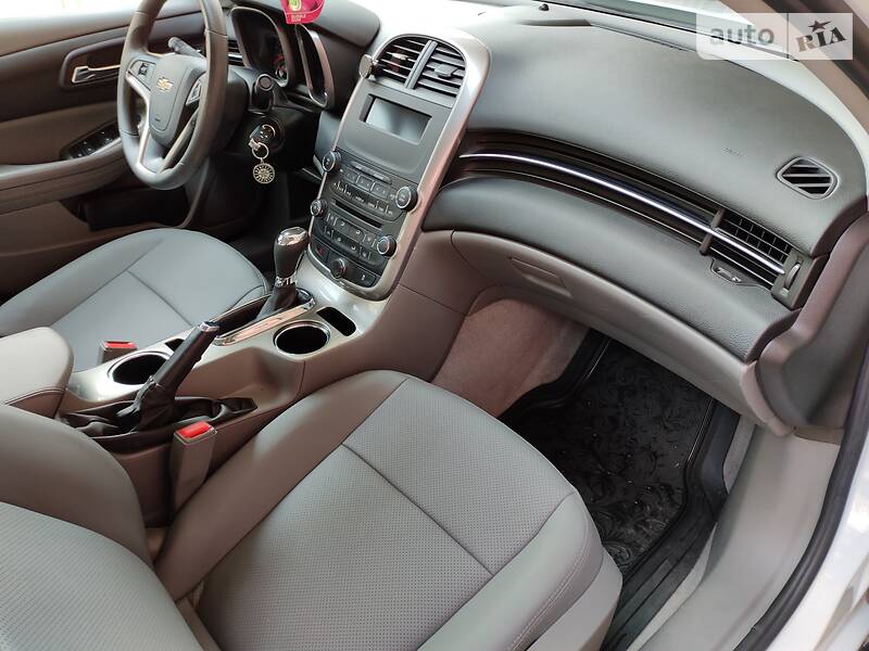 Седан Chevrolet Malibu 2014 в Одесі