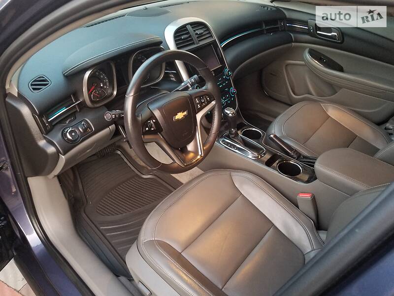 Седан Chevrolet Malibu 2014 в Луцьку