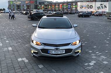 Седан Chevrolet Malibu 2017 в Львове