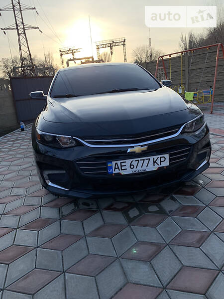 Седан Chevrolet Malibu 2016 в Марганце