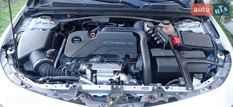 Седан Chevrolet Malibu 2016 в Києві