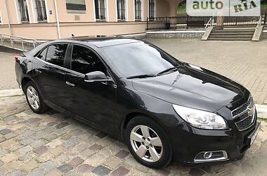 Седан Chevrolet Malibu 2012 в Львові