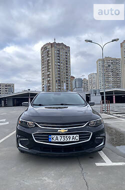 Седан Chevrolet Malibu 2016 в Ужгороді