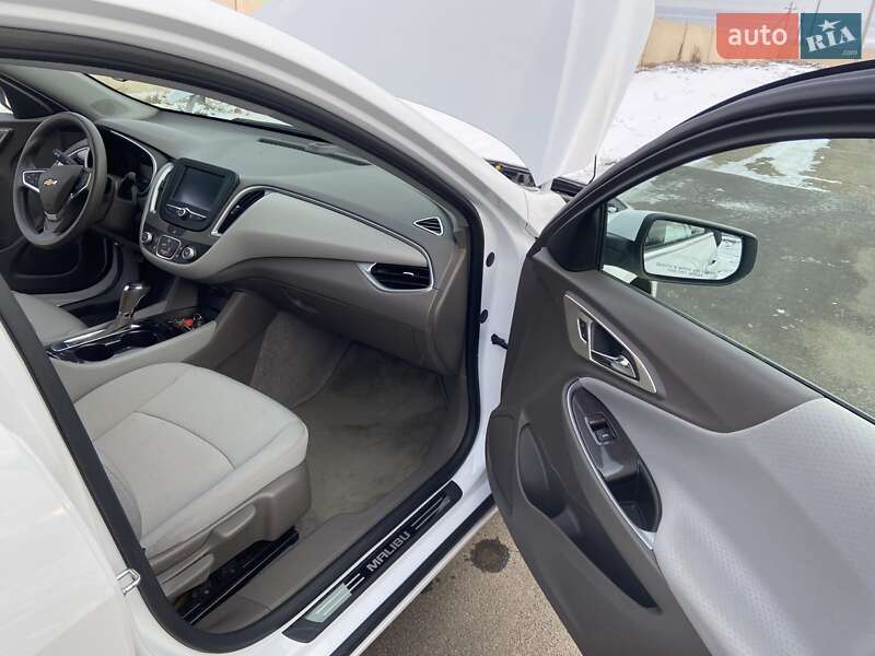 Седан Chevrolet Malibu 2016 в Белгороде-Днестровском фото 14 Седан Chevrolet Malibu 2016 в Белгороде-Днестровском