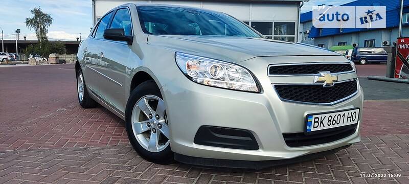 Седан Chevrolet Malibu 2014 в Рівному