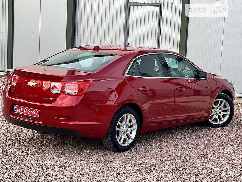 Седан Chevrolet Malibu 2014 в Дрогобыче