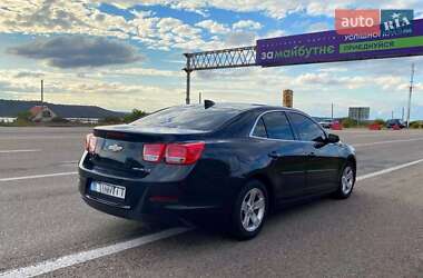 Седан Chevrolet Malibu 2014 в Ужгороді