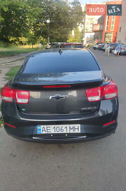 Седан Chevrolet Malibu 2014 в Кривом Роге