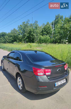 Седан Chevrolet Malibu 2014 в Кривом Роге