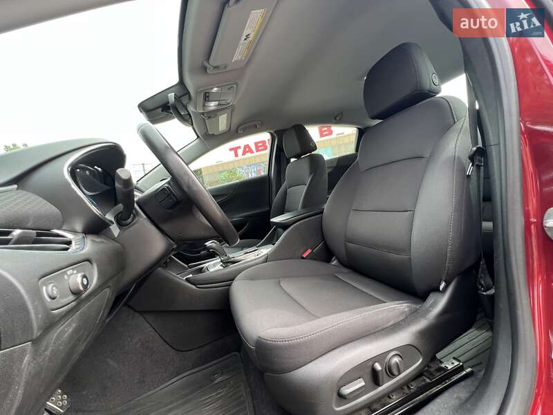 Седан Chevrolet Malibu 2016 в Одесі