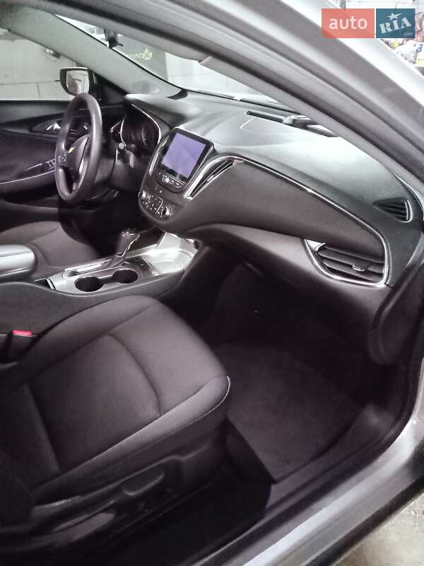 Седан Chevrolet Malibu 2019 в Киеве фото 52 Седан Chevrolet Malibu 2019 в Киеве
