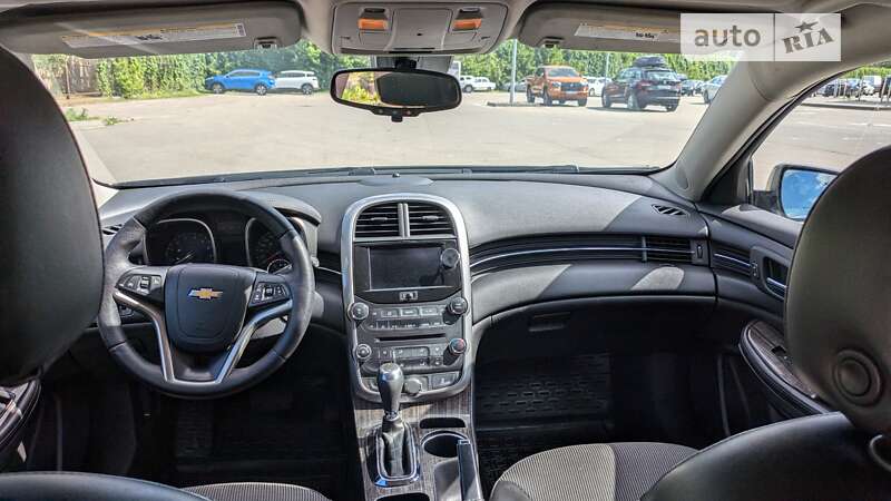 Седан Chevrolet Malibu 2016 в Києві