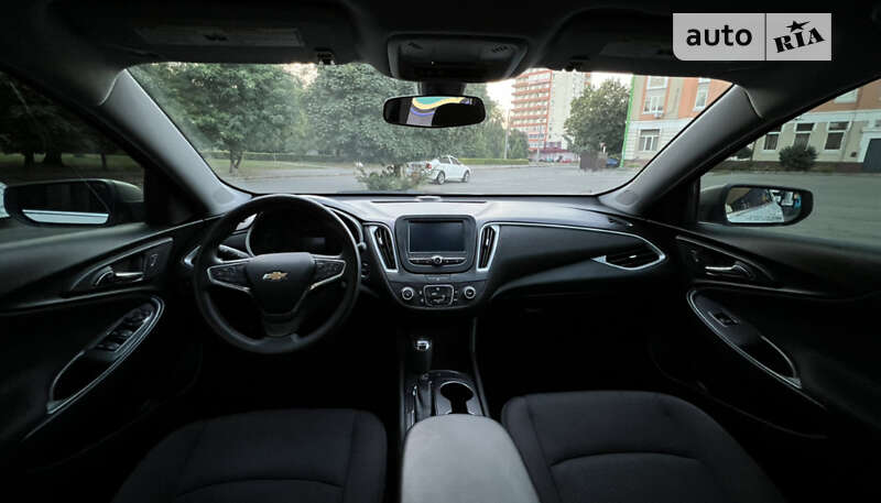 Седан Chevrolet Malibu 2017 в Одесі
