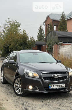 Седан Chevrolet Malibu 2013 в Харькове