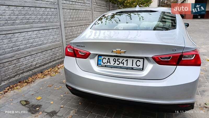 Седан Chevrolet Malibu 2018 в Черкасах