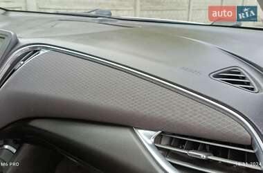 Седан Chevrolet Malibu 2018 в Черкасах