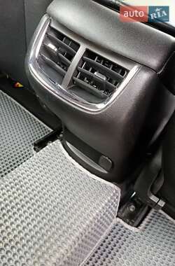 Седан Chevrolet Malibu 2018 в Черкасах