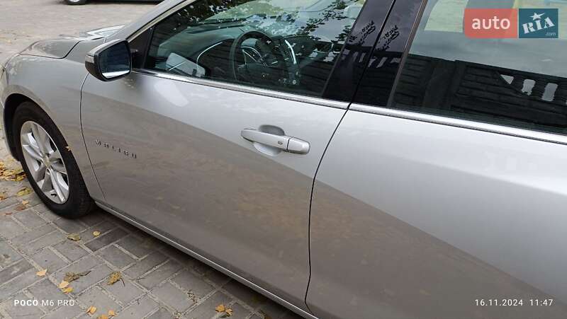 Седан Chevrolet Malibu 2018 в Черкасах