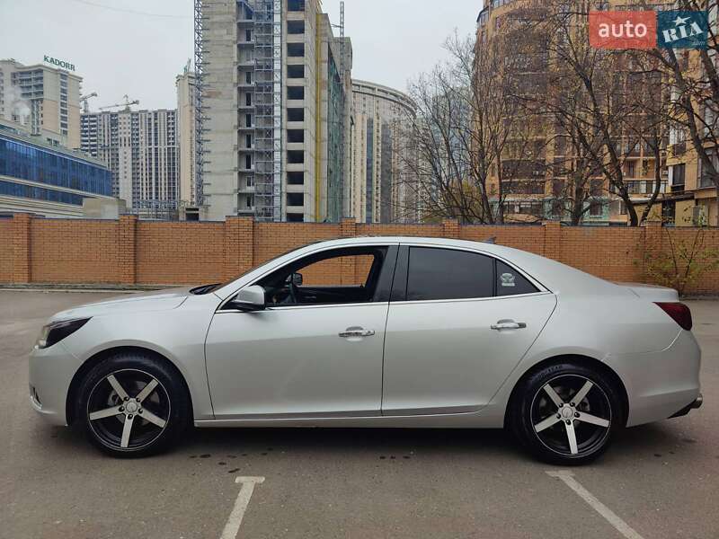 Chevrolet Malibu 2012