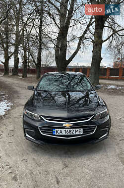 Седан Chevrolet Malibu 2016 в Киеве