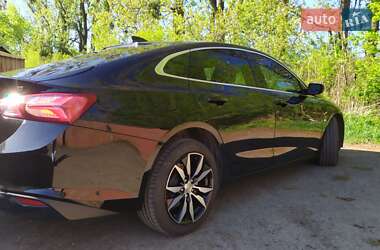 Седан Chevrolet Malibu 2022 в 