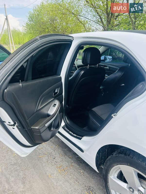 Седан Chevrolet Malibu 2012 в Золочеве