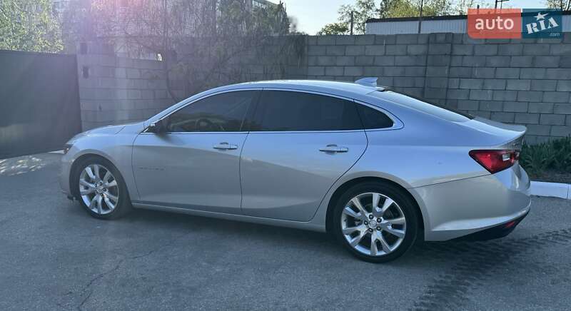 Седан Chevrolet Malibu 2017 в Кам'янському