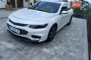 Седан Chevrolet Malibu 2017 в Днепре