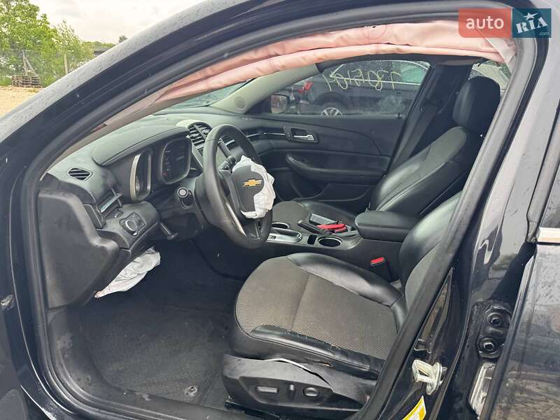 Седан Chevrolet Malibu 2014 в Львові